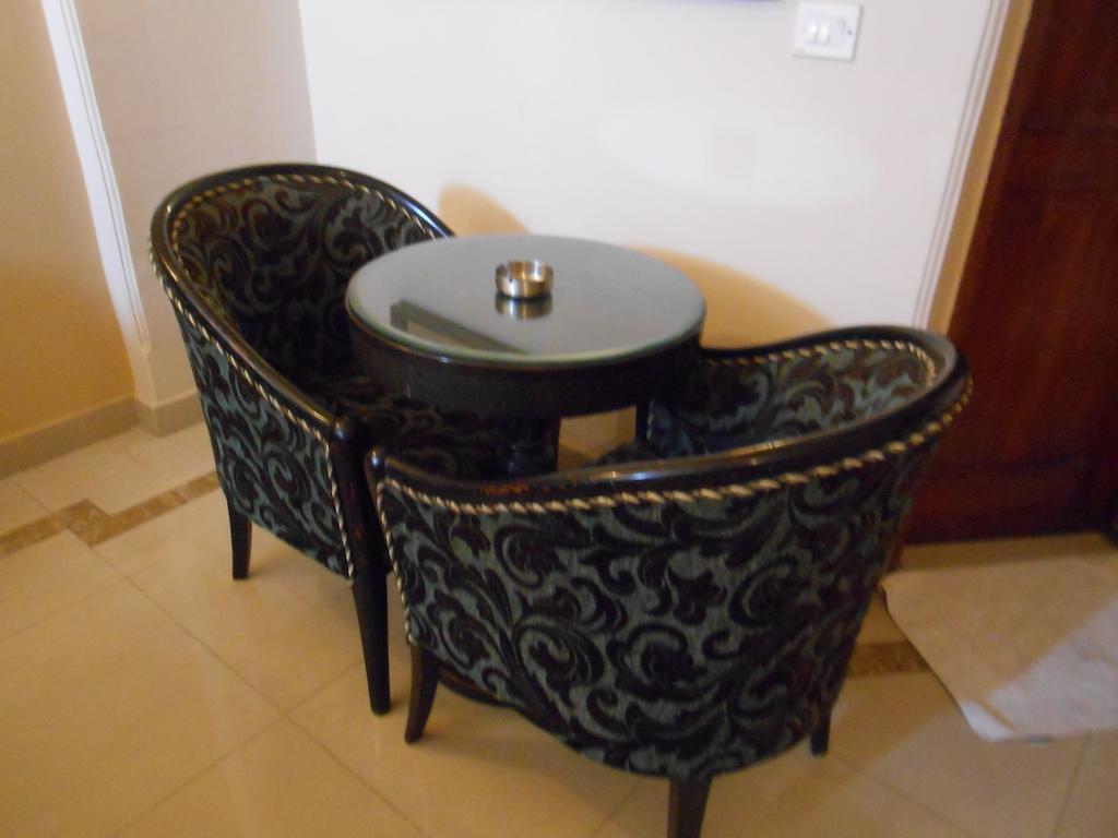 Fabexpress Lloyd House Hotel New Delhi Ngoại thất bức ảnh