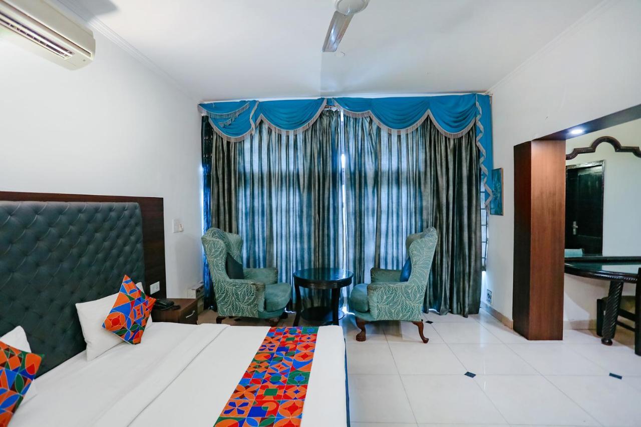 Fabexpress Lloyd House Hotel New Delhi Ngoại thất bức ảnh