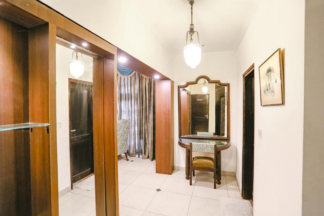 Fabexpress Lloyd House Hotel New Delhi Ngoại thất bức ảnh