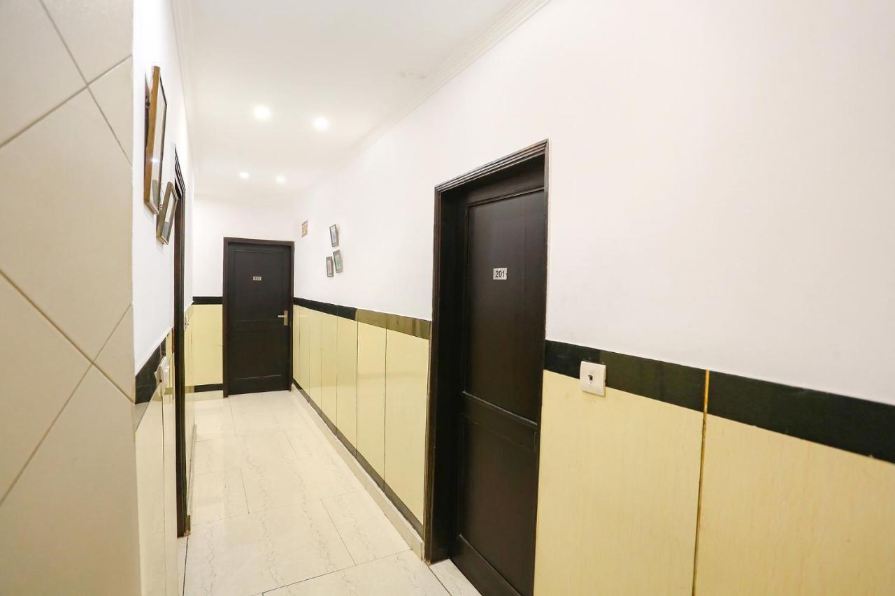 Fabexpress Lloyd House Hotel New Delhi Ngoại thất bức ảnh