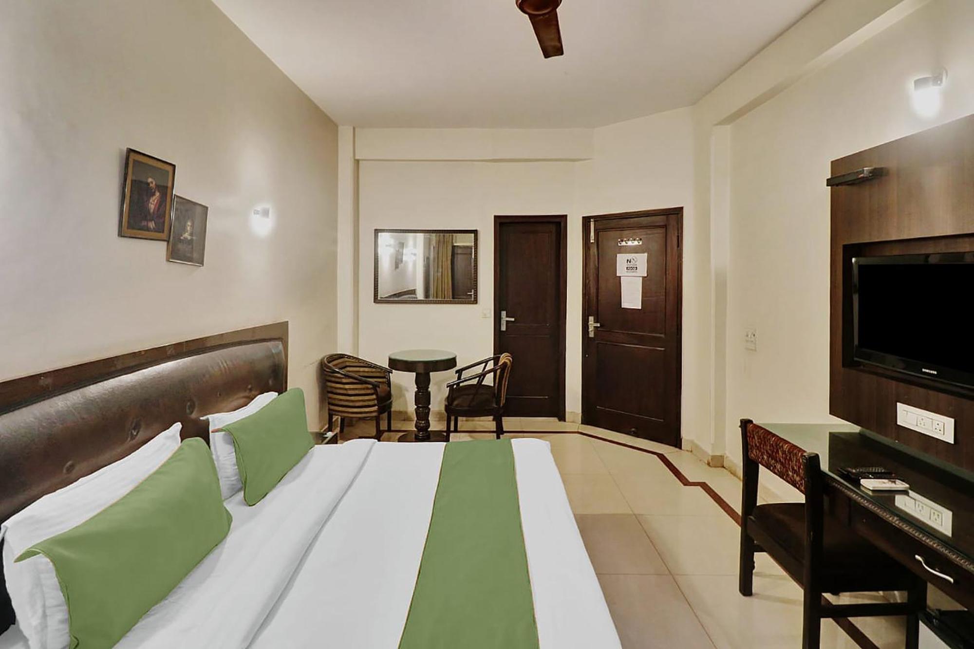 Fabexpress Lloyd House Hotel New Delhi Ngoại thất bức ảnh