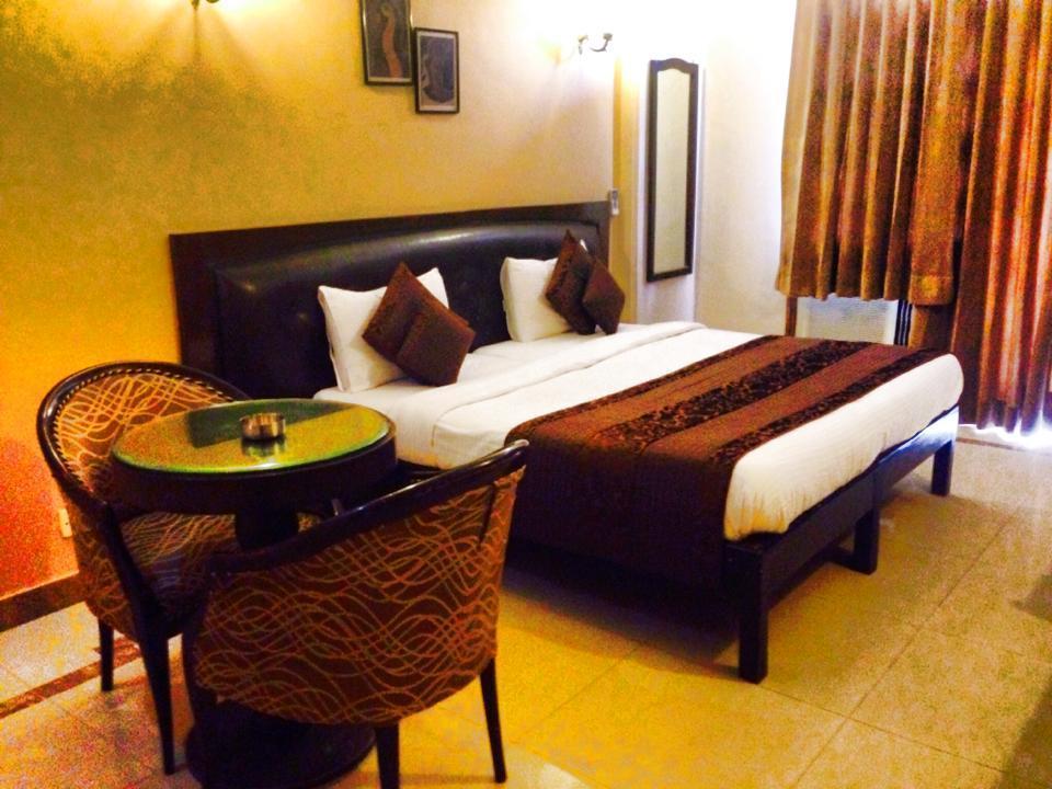 Fabexpress Lloyd House Hotel New Delhi Ngoại thất bức ảnh
